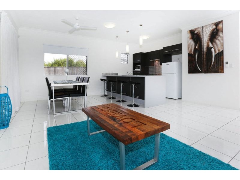 11 Tahlia Circuit, Mount Louisa QLD 4814