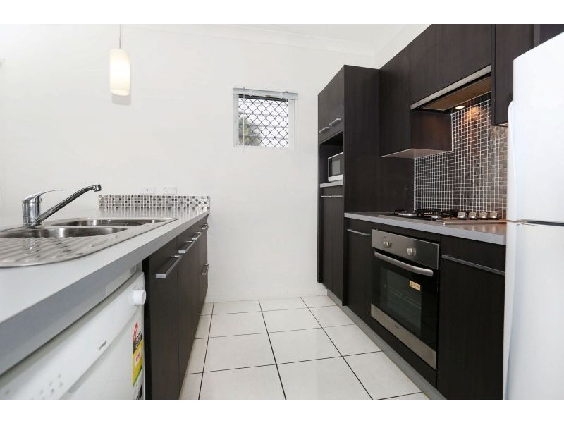 11 Tahlia Circuit, Mount Louisa QLD 4814