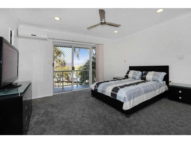 2/20 Cameron Street, Railway Estate QLD 4810