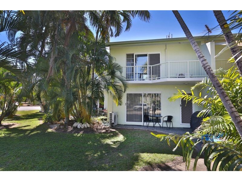 2/20 Cameron Street, Railway Estate QLD 4810