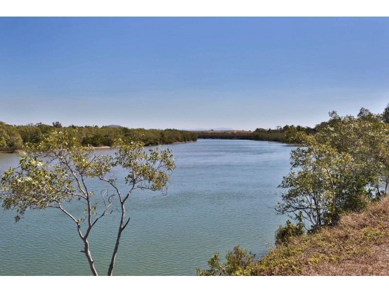 2/20 Cameron Street, Railway Estate QLD 4810