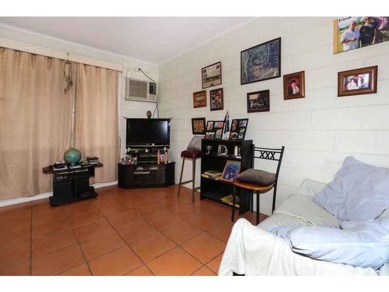 20 Palmerston, Pimlico QLD 4812