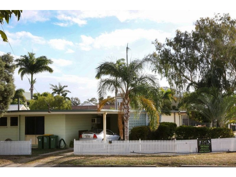 20 Palmerston, Pimlico QLD 4812