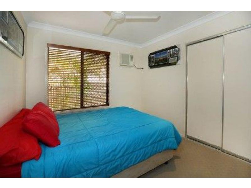 33 Wexford Cres, Mount Low QLD 4818