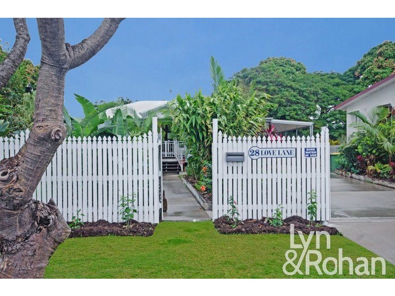 28 Love Lane, Mundingburra QLD 4812