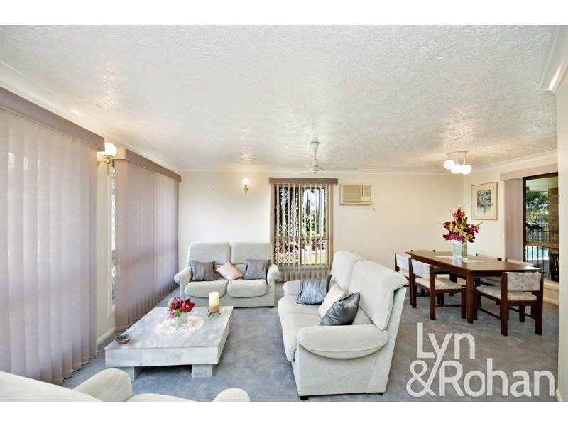 10 Preston Court, Kirwan QLD 4817