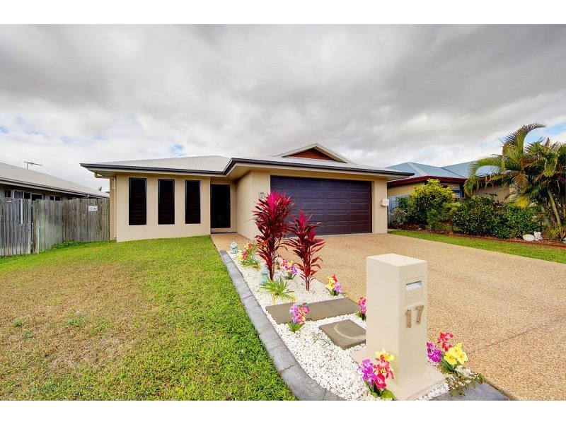17 Kroymans Drive, Mount Louisa QLD 4814