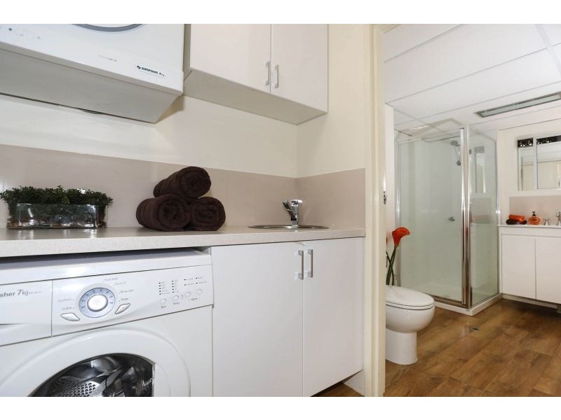 3/12 The Avenue, Hermit Park QLD 4812