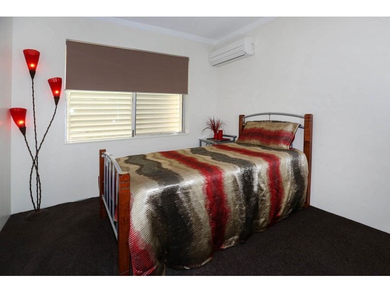 3/12 The Avenue, Hermit Park QLD 4812