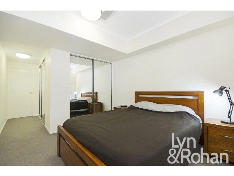 17/1 Gregory Street, North Ward QLD 4810