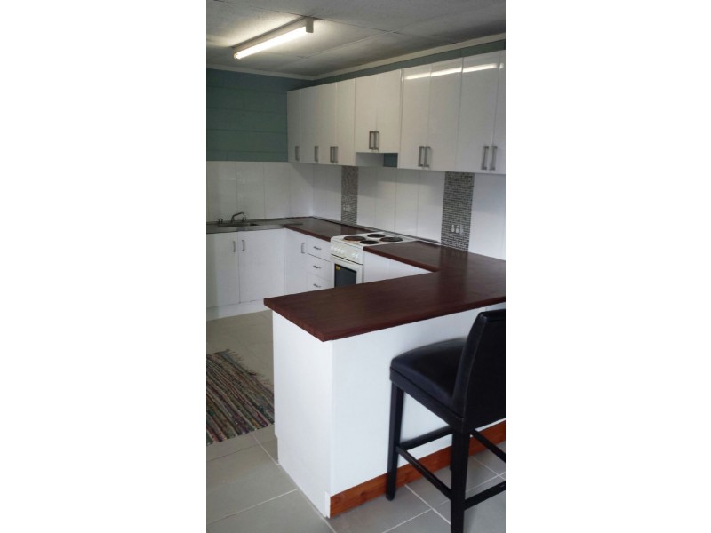 6/12 The Avenue, Hermit Park QLD 4812