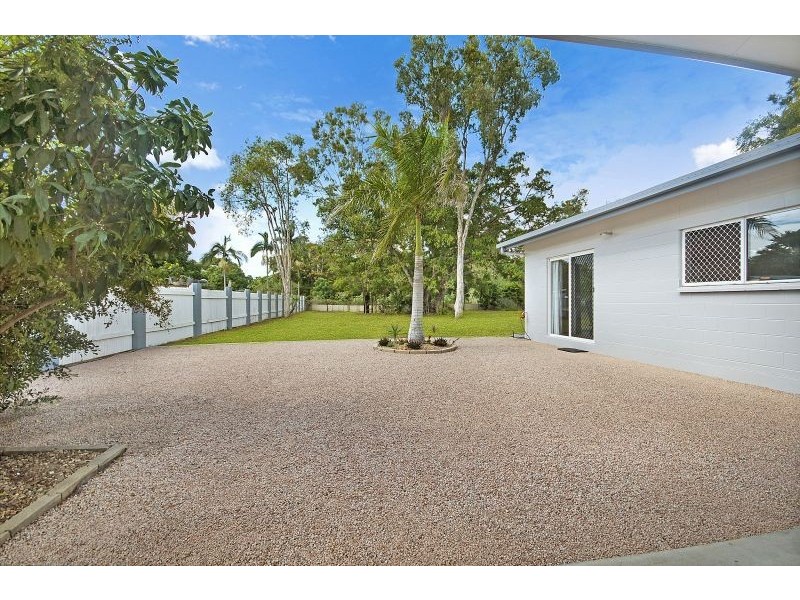 3 Birch Court, Bushland Beach QLD 4818