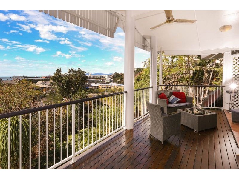 18 Eyre Street, North Ward QLD 4810