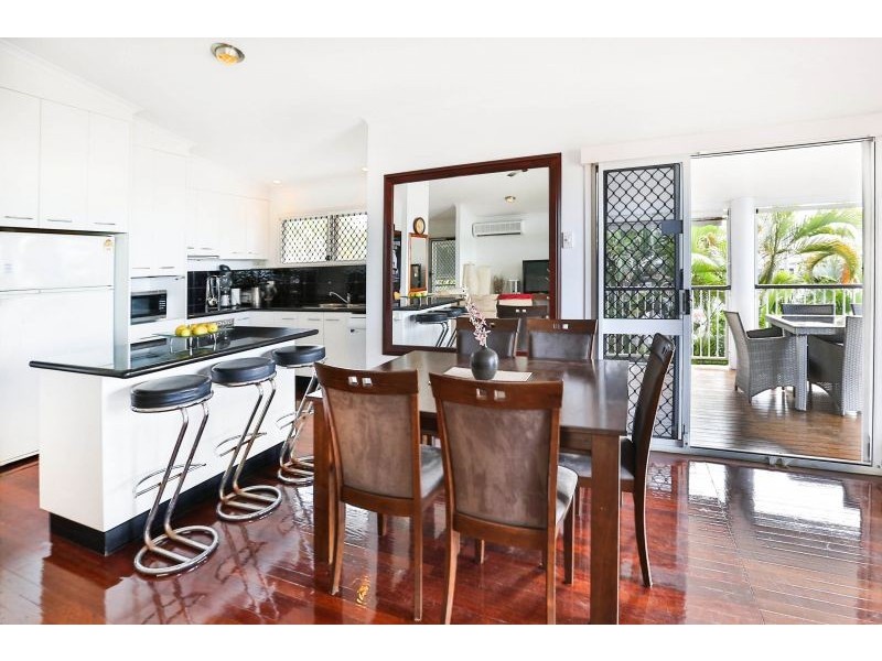 18 Eyre Street, North Ward QLD 4810