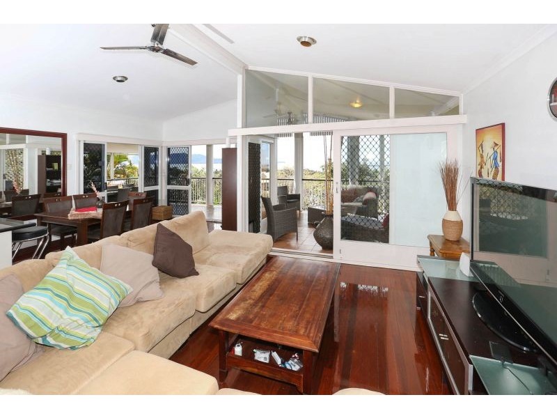 18 Eyre Street, North Ward QLD 4810