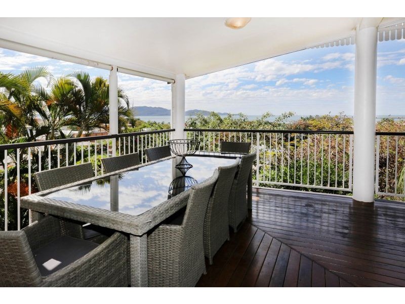 18 Eyre Street, North Ward QLD 4810