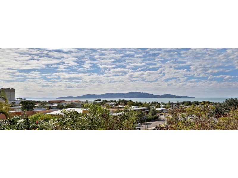 18 Eyre Street, North Ward QLD 4810