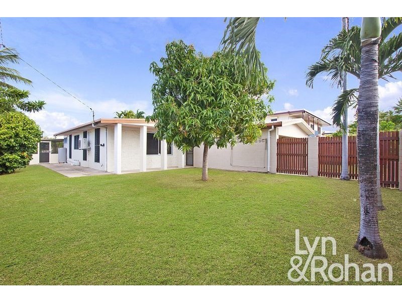 8 Maskell Street, Pallarenda QLD 4810