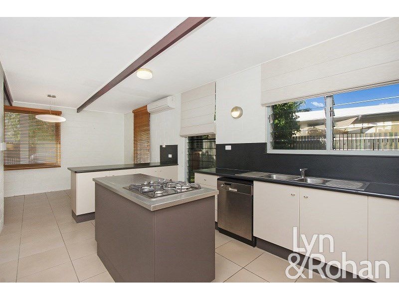 8 Maskell Street, Pallarenda QLD 4810