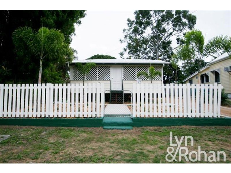 24 Hubert Street, South Townsville QLD 4810