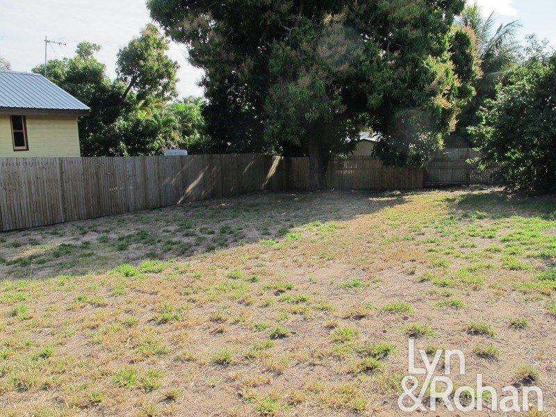 24 Hubert Street, South Townsville QLD 4810