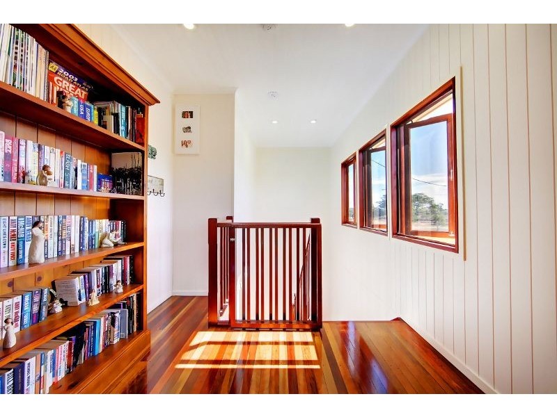 54 Hooper Street, Belgian Gardens QLD 4810