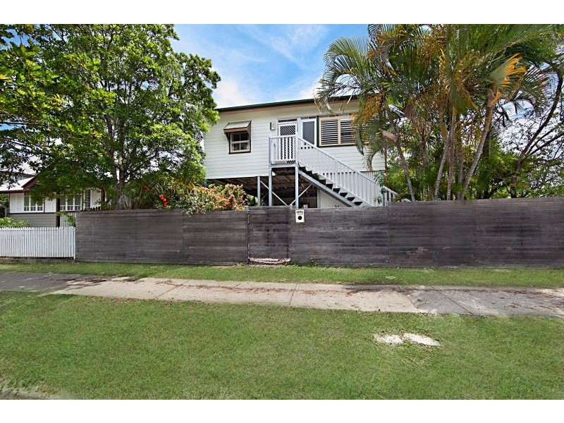 240 Boundary Street, South Townsville QLD 4810