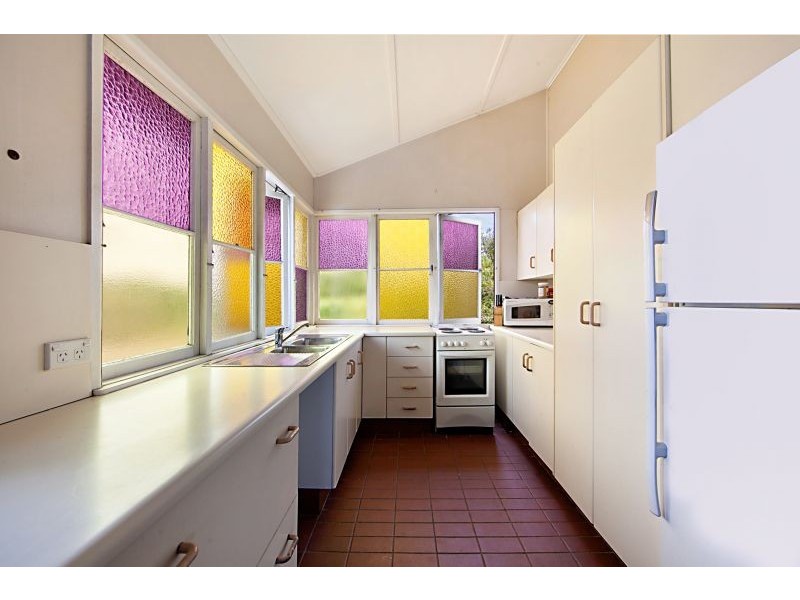 240 Boundary Street, South Townsville QLD 4810