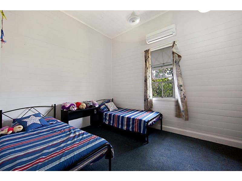 240 Boundary Street, South Townsville QLD 4810