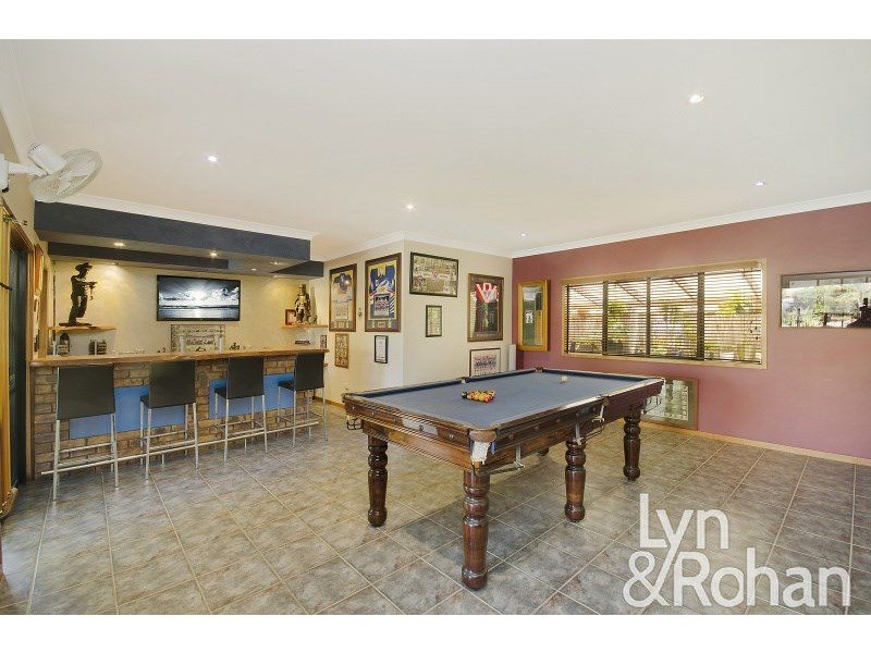 21 Riviera Circuit, Kirwan QLD 4817