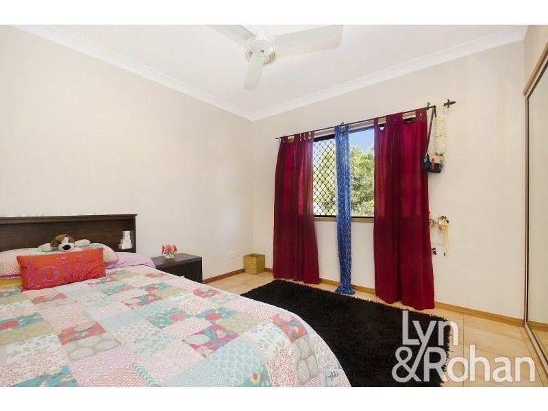 21 Riviera Circuit, Kirwan QLD 4817