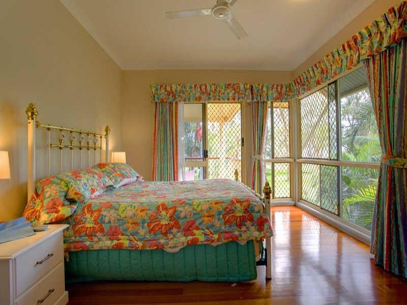 6 Pebble Beach Court, Balgal Beach QLD 4816