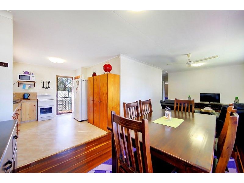 33 Crocker Street, Kirwan QLD 4817