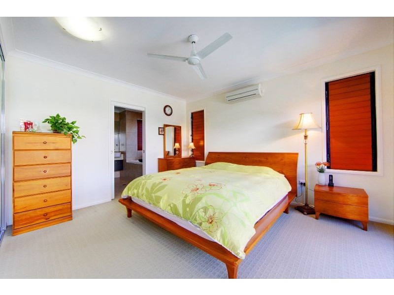 24 Waterfront Parade, Idalia QLD 4811