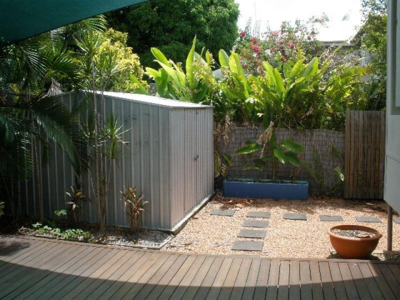 9 Goldring Street, Hermit Park QLD 4812