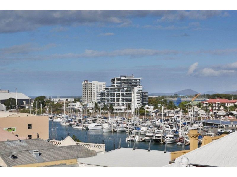 2/22 Melton Terrace, Townsville City QLD 4810