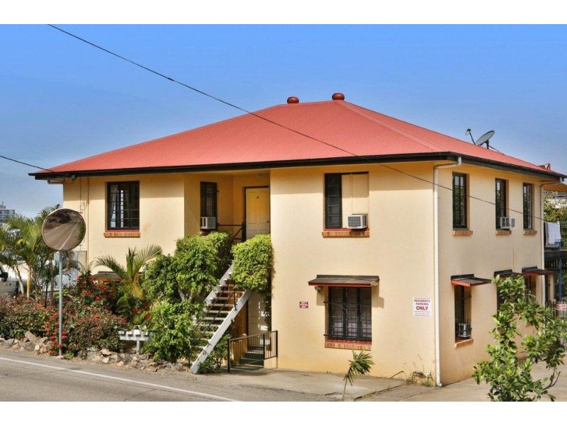 2/22 Melton Terrace, Townsville City QLD 4810