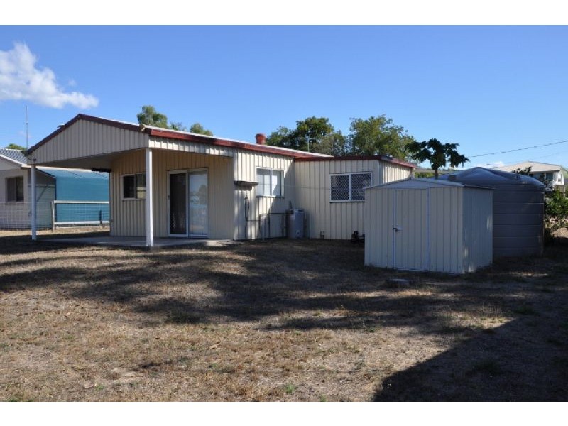 7 Lennig Place, Nome QLD 4816