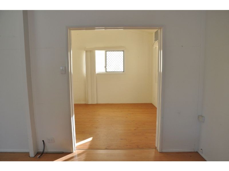 7 Lennig Place, Nome QLD 4816