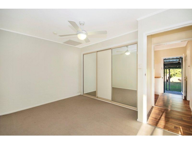 27 Hubert Street, South Townsville QLD 4810