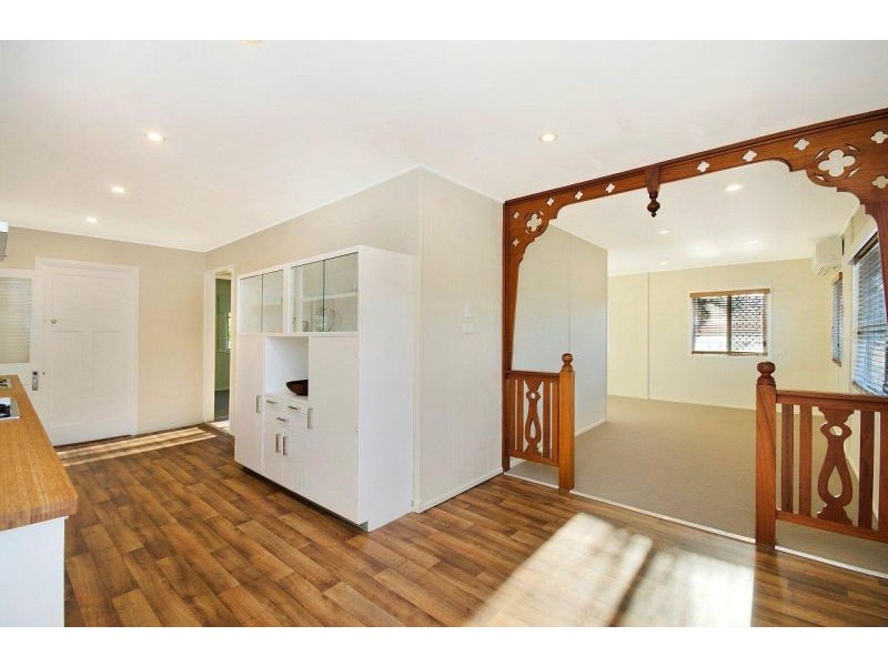 27 Hubert Street, South Townsville QLD 4810