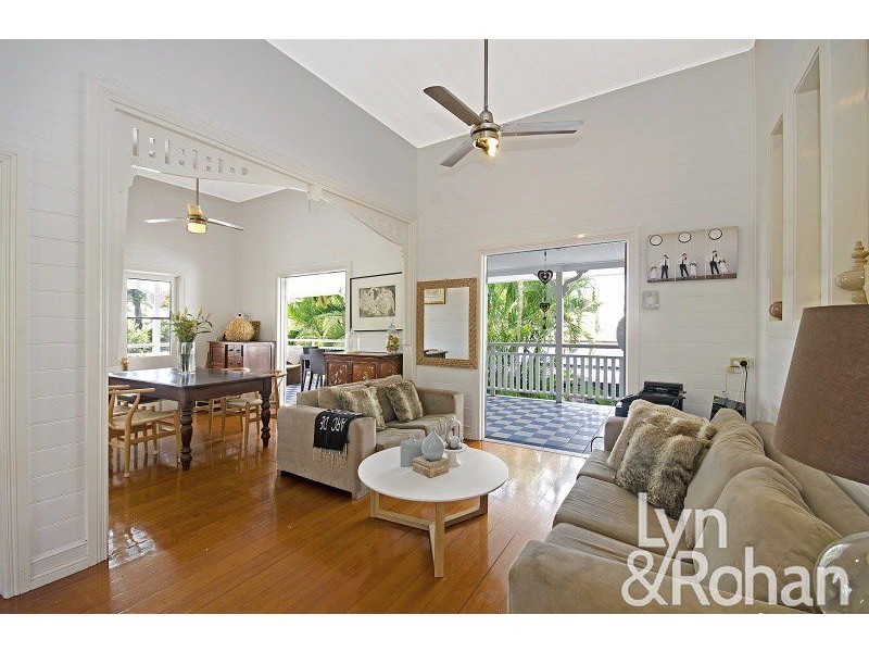 22 Philp Street, Hermit Park QLD 4812