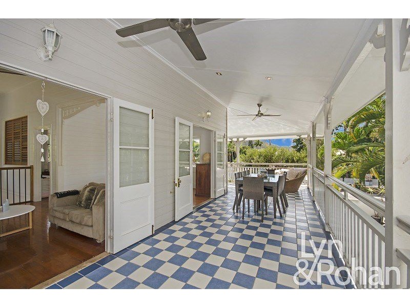 22 Philp Street, Hermit Park QLD 4812