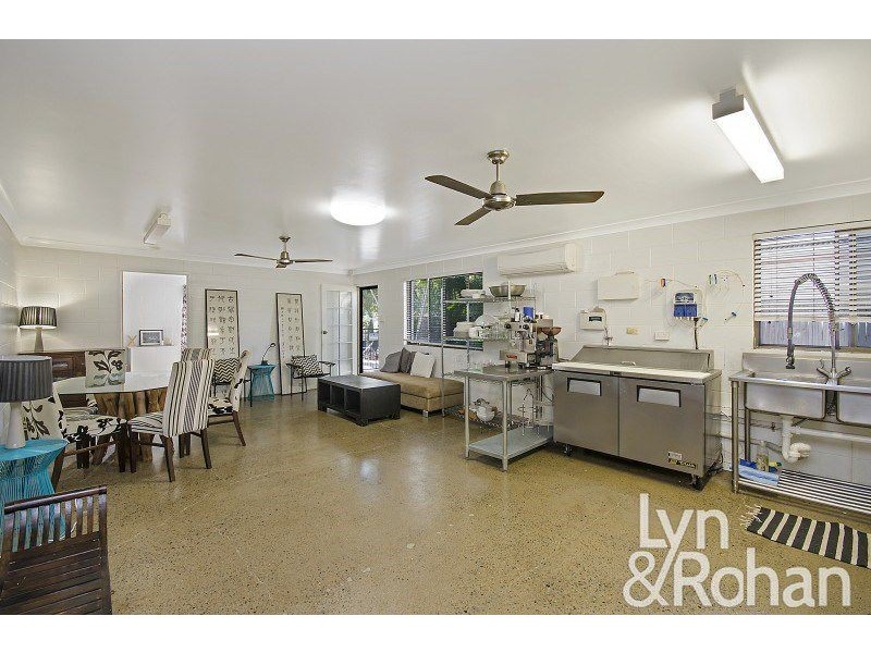 22 Philp Street, Hermit Park QLD 4812