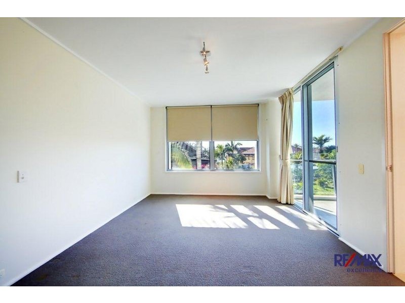 304/72 The Strand, North Ward QLD 4810