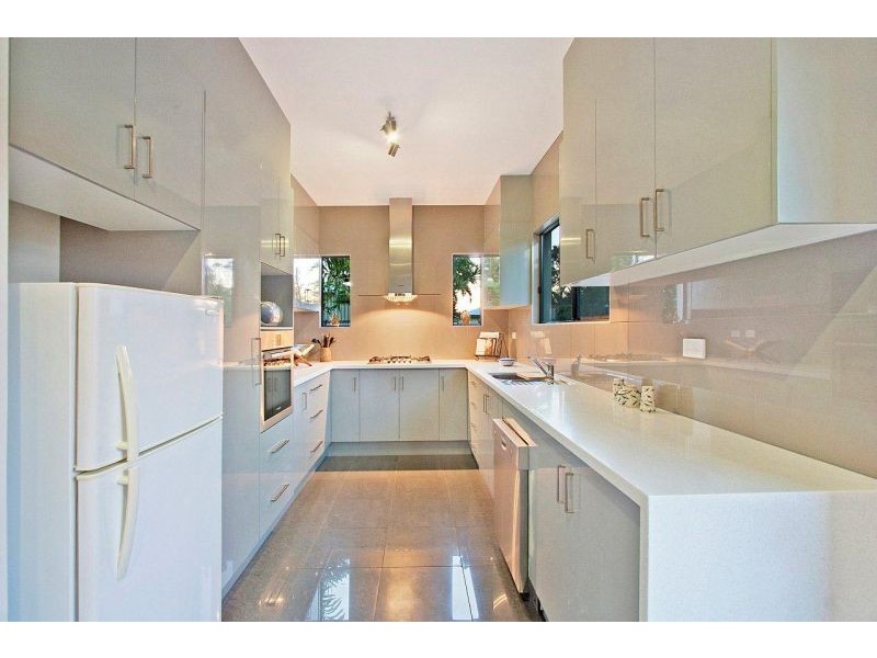 12a Estate Street, West End QLD 4810