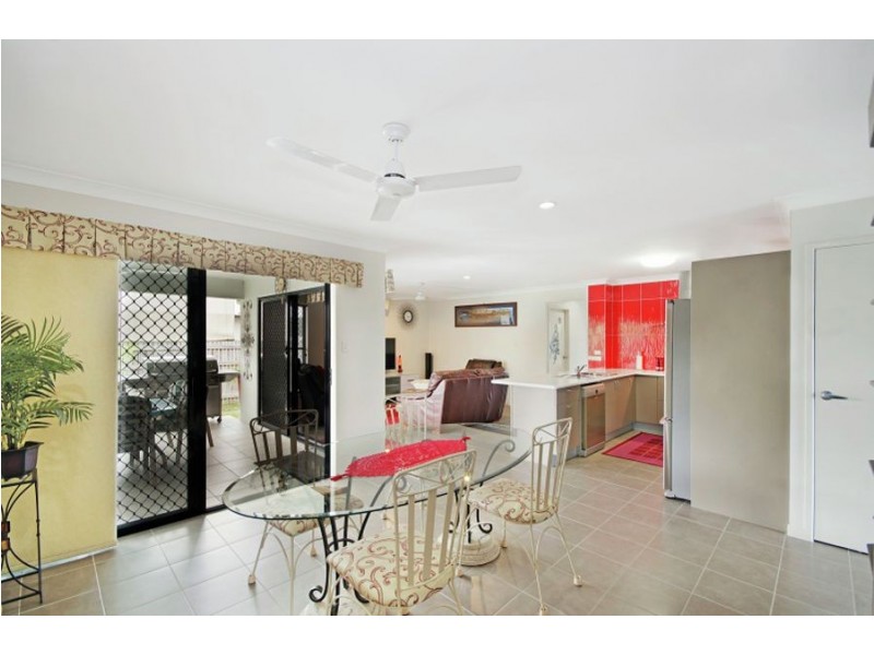 29 Limerick Way, Mount Low QLD 4818