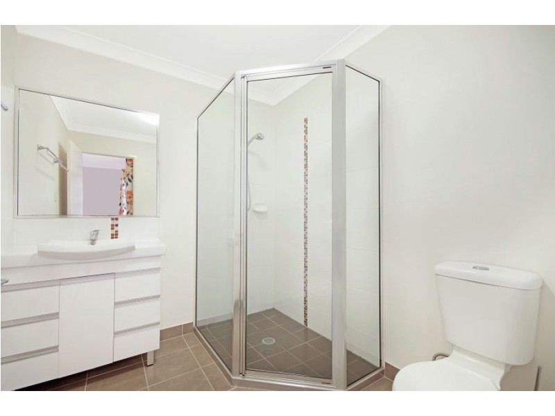 29 Limerick Way, Mount Low QLD 4818