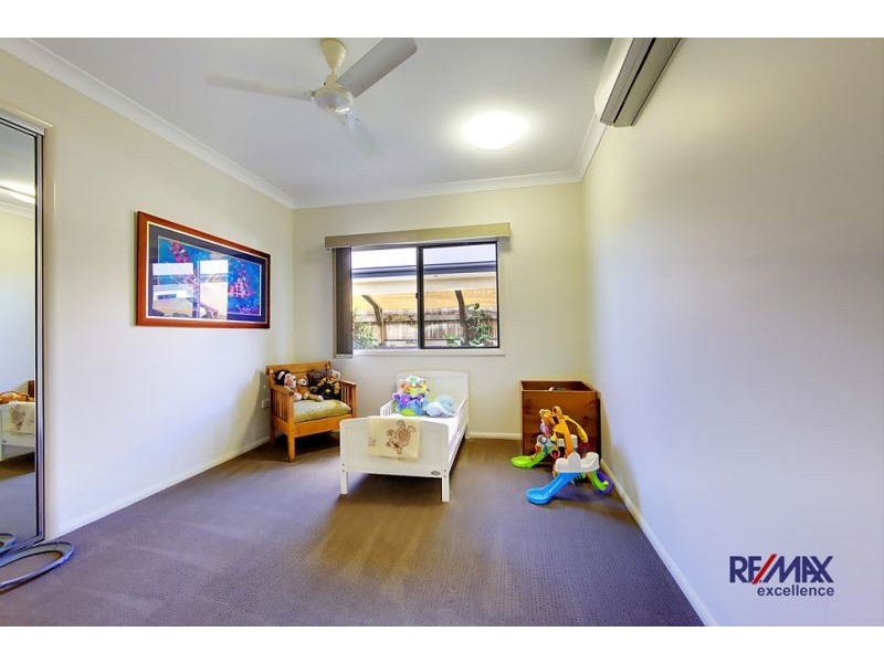 9 Waterfront Parade, Idalia QLD 4811