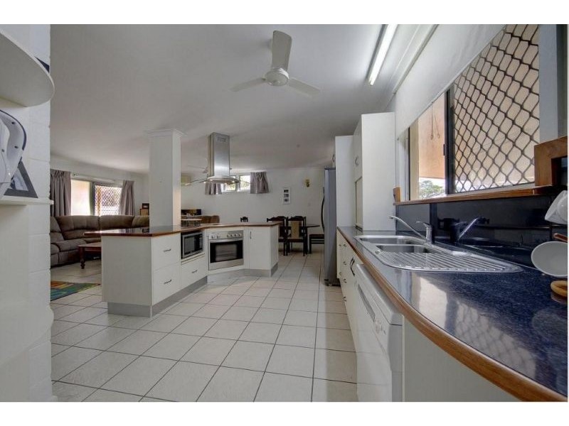 11 Haydon Crescent, Heatley QLD 4814